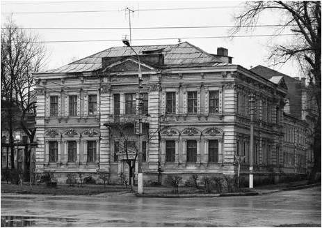 Το εργοστάσιο Μπατάσεφ μετά το 1880, στον ίδιο χώρο όπου βρισκόταν το αρχικό, ξύλινο εργοστάσιο